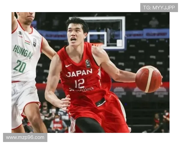 渡边半场高效中国锋线全面低迷